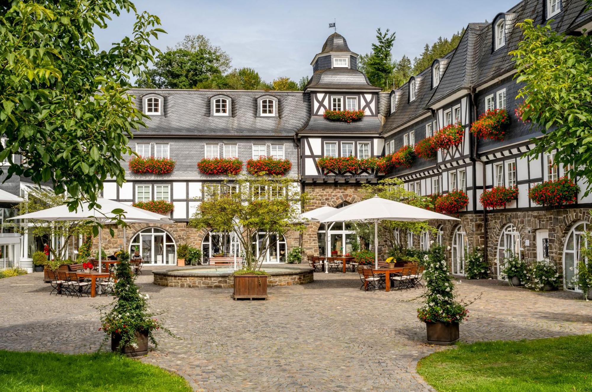 Hotel Deimann Schmallenberg Extérieur photo