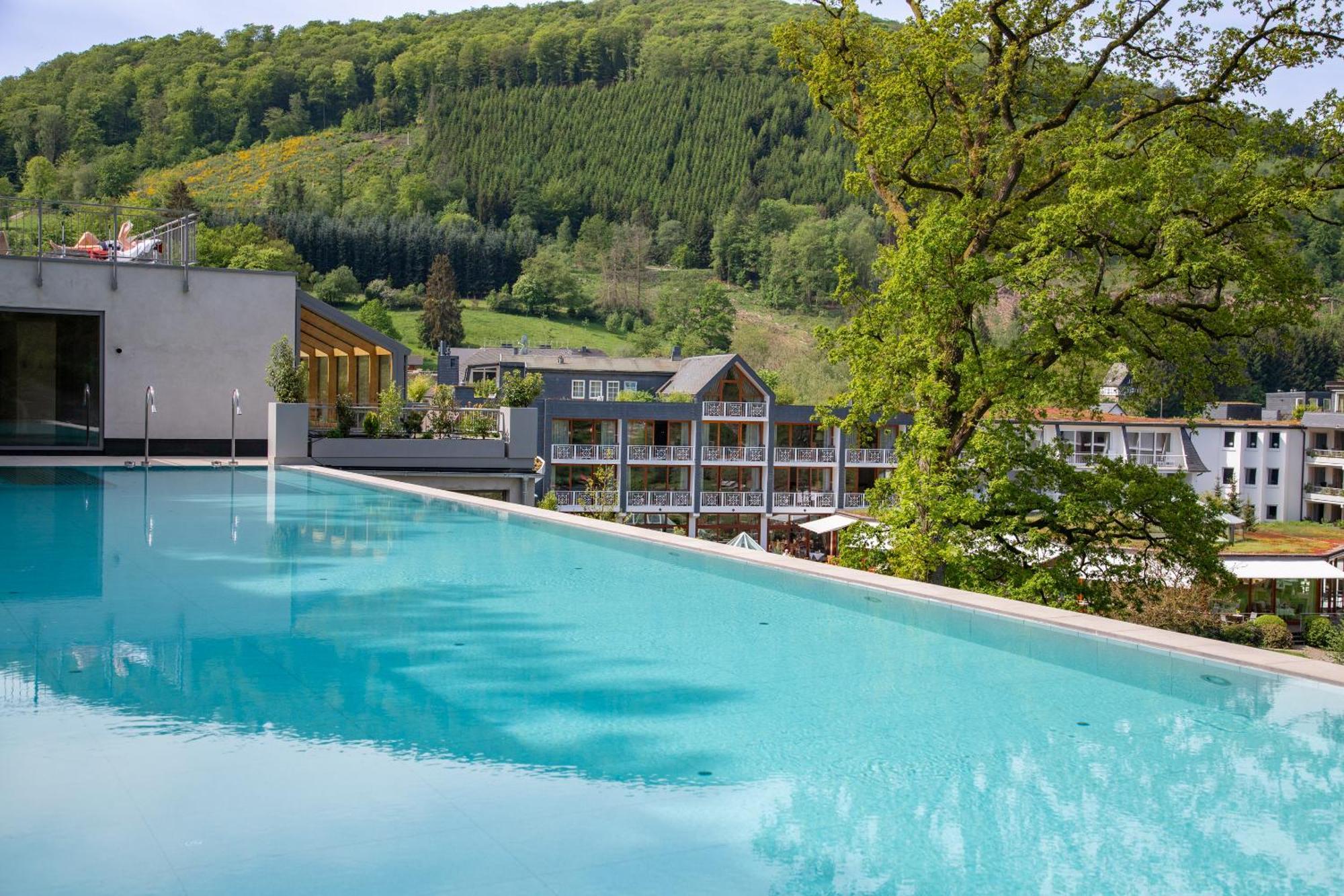 Hotel Deimann Schmallenberg Extérieur photo